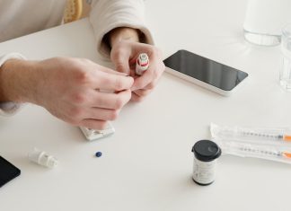 Dijital Sağlık İzleme Araçları: Hangi Teknolojiler Sizin İçin Uygun? dijital saglik izleme araclari hangi teknolojiler sizin icin uygun