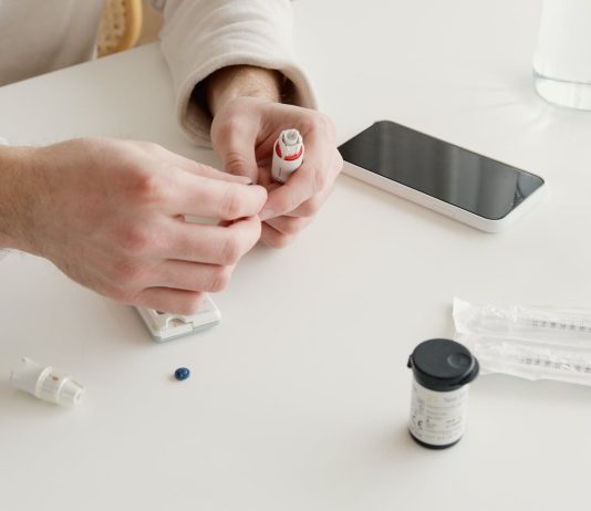 Dijital Sağlık İzleme Araçları: Hangi Teknolojiler Sizin İçin Uygun? dijital saglik izleme araclari hangi teknolojiler sizin icin uygun
